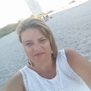 Meet your Posher, Sally